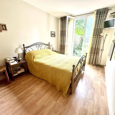 아파트 Avec 2 Jardins Prives